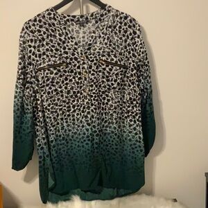 Unique Spectrum Leopard Print Top with Green Gradient